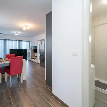 Uzi Apartman Umag